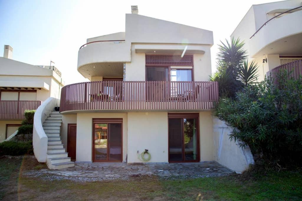 Oliviera Villa Лагомандра Экстерьер фото